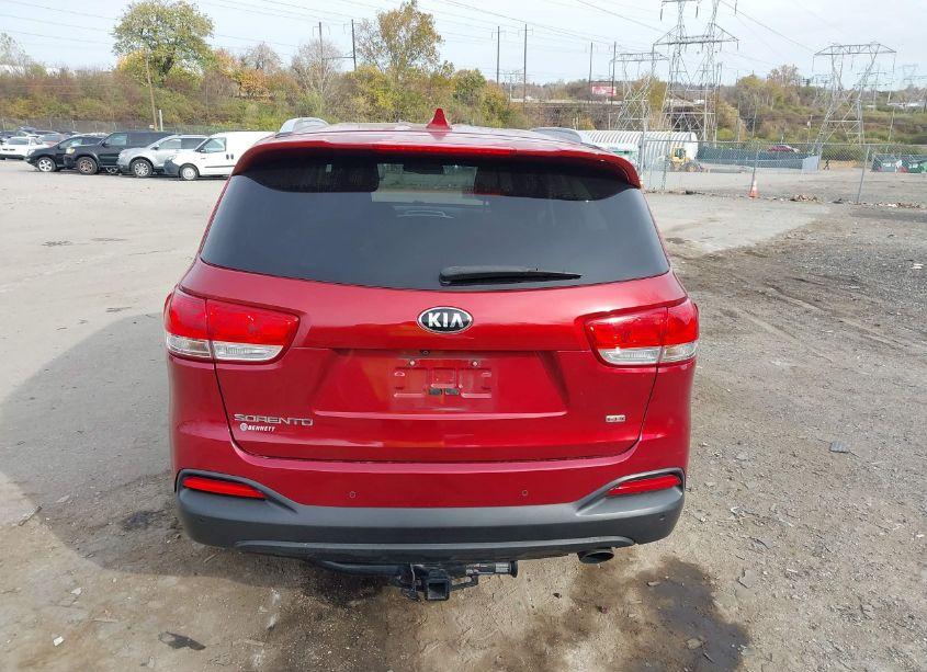 Photo 16 of 2016 Kia Sorento 2.4L LX (VIN 5XYPGDA33GG156497)