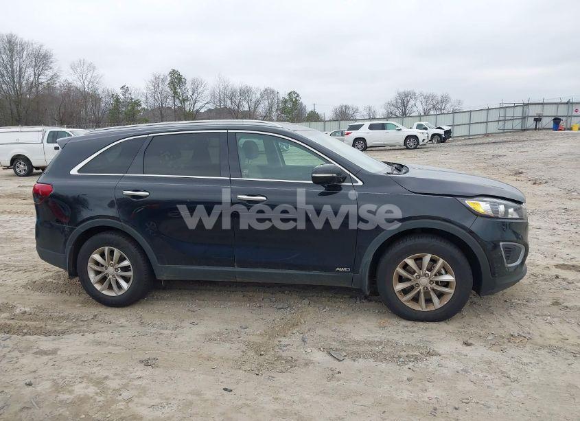 Photo 13 of 2016 Kia Sorento 2.4L LX (VIN 5XYPGDA33GG168004)