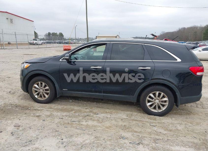 Photo 14 of 2016 Kia Sorento 2.4L LX (VIN 5XYPGDA33GG168004)