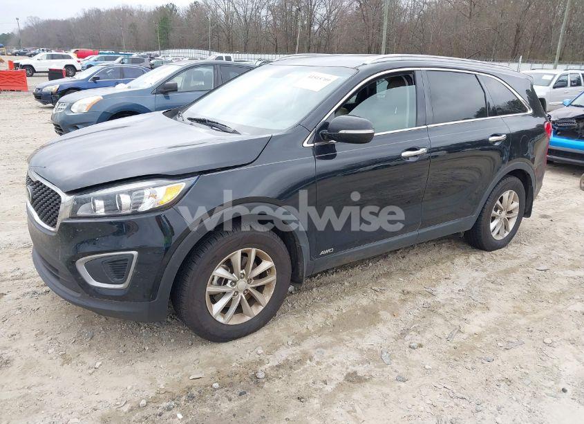 Photo 2 of 2016 Kia Sorento 2.4L LX (VIN 5XYPGDA33GG168004)
