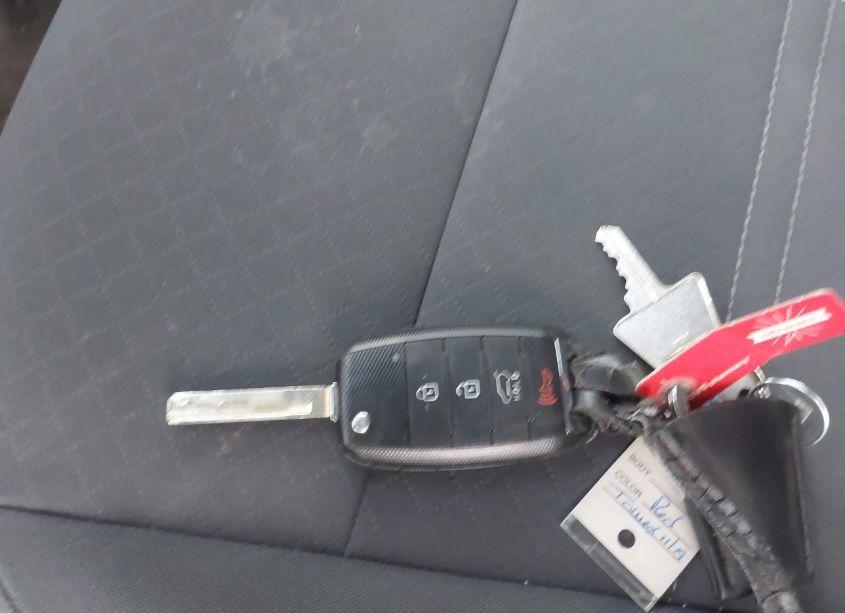 Photo 11 of 2017 Kia Sorento 2.4L LX (VIN 5XYPGDA33HG214061)