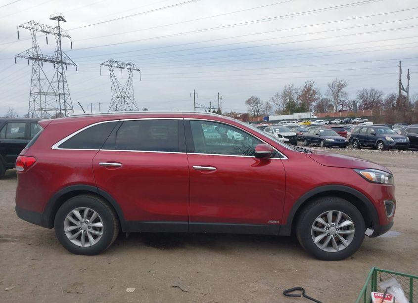Photo 13 of 2017 Kia Sorento 2.4L LX (VIN 5XYPGDA33HG214061)