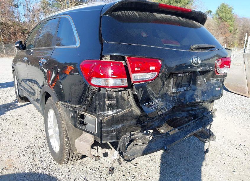 Photo 6 of 2017 Kia Sorento 2.4L LX (VIN 5XYPGDA33HG238831)