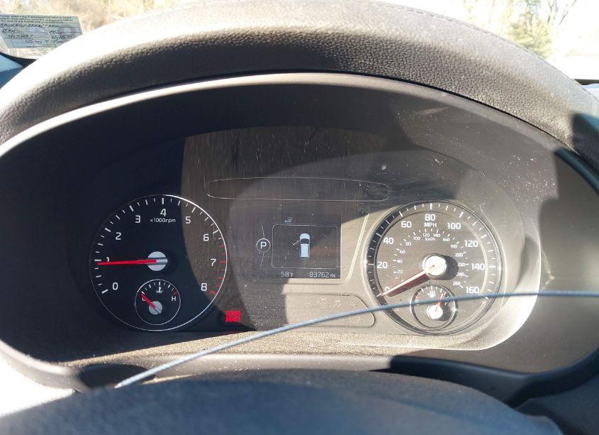 Photo 7 of 2017 Kia Sorento 2.4L LX (VIN 5XYPGDA33HG238831)