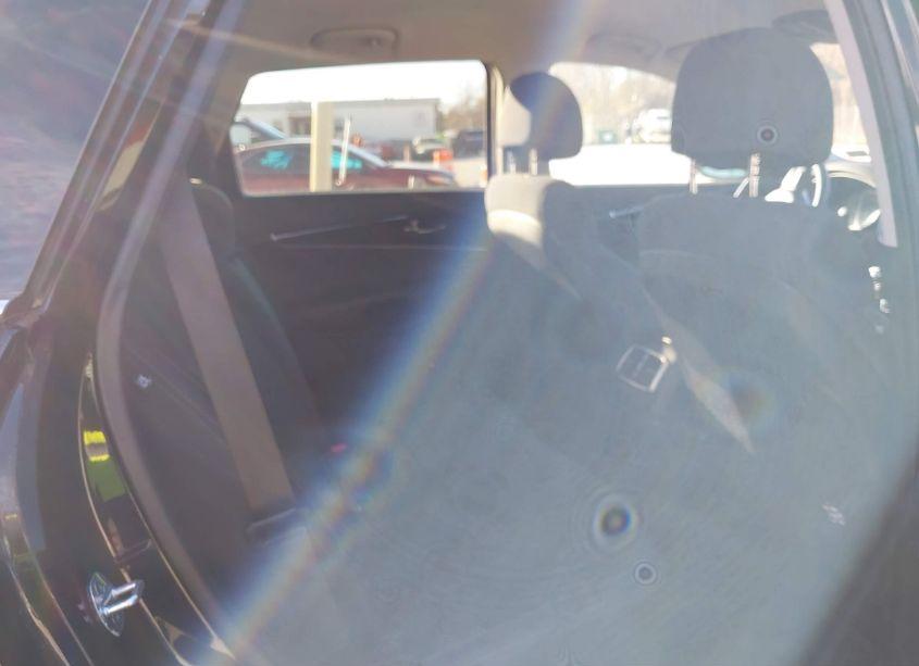 Photo 8 of 2017 Kia Sorento 2.4L LX (VIN 5XYPGDA33HG238831)