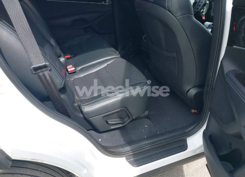 Photo 8 of 2019 Kia Sorento 2.4L LX (VIN 5XYPGDA33KG440074)