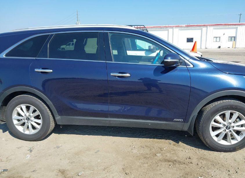 Photo 14 of 2019 Kia Sorento 2.4L LX (VIN 5XYPGDA33KG440978)