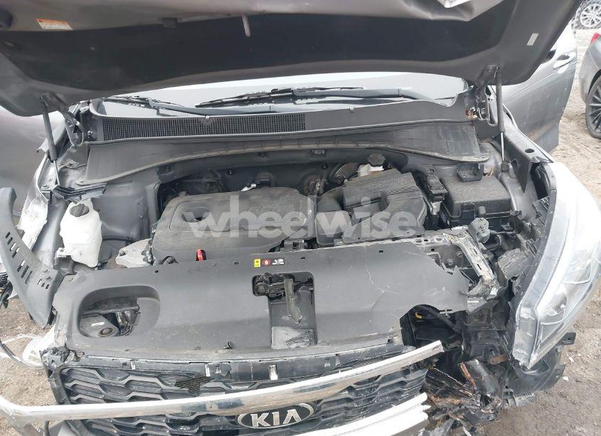 Photo 10 of 2019 Kia Sorento 2.4L LX (VIN 5XYPGDA33KG508972)