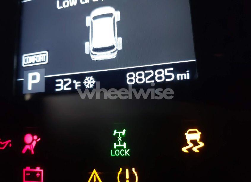 Photo 15 of 2019 Kia Sorento 2.4L LX (VIN 5XYPGDA33KG508972)