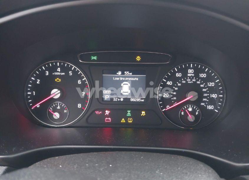 Photo 7 of 2019 Kia Sorento 2.4L LX (VIN 5XYPGDA33KG508972)