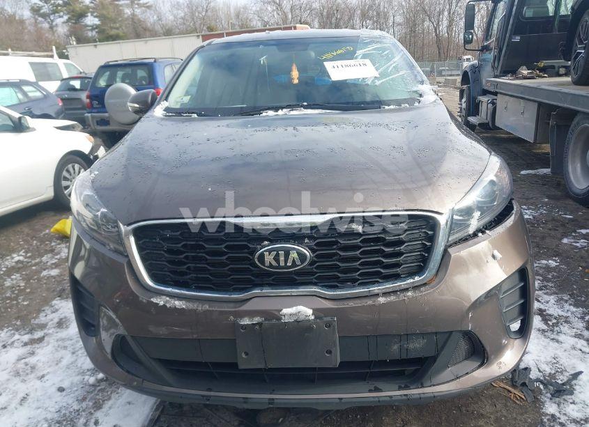 Photo 13 of 2020 Kia Sorento 2.4L LX (VIN 5XYPGDA33LG627395)