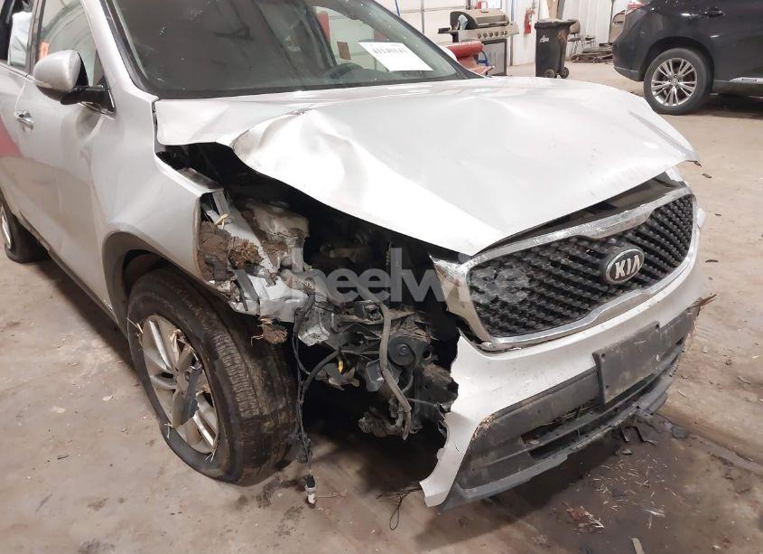 Photo 17 of 2016 Kia Sorento 2.4L LX (VIN 5XYPGDA34GG024347)