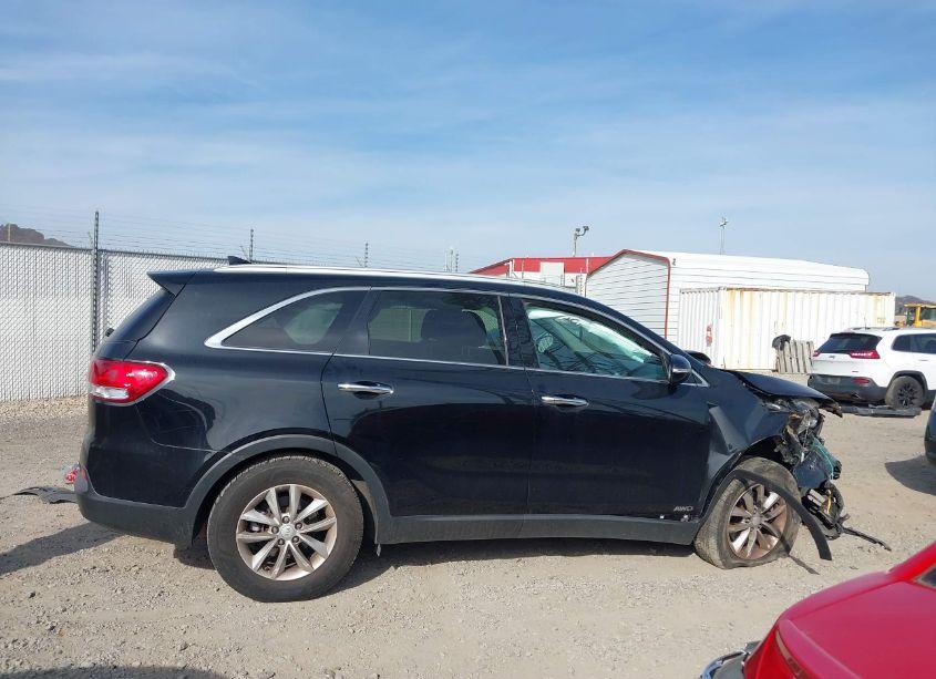 Photo 14 of 2016 Kia Sorento LX/L (VIN 5XYPGDA34GG047515)
