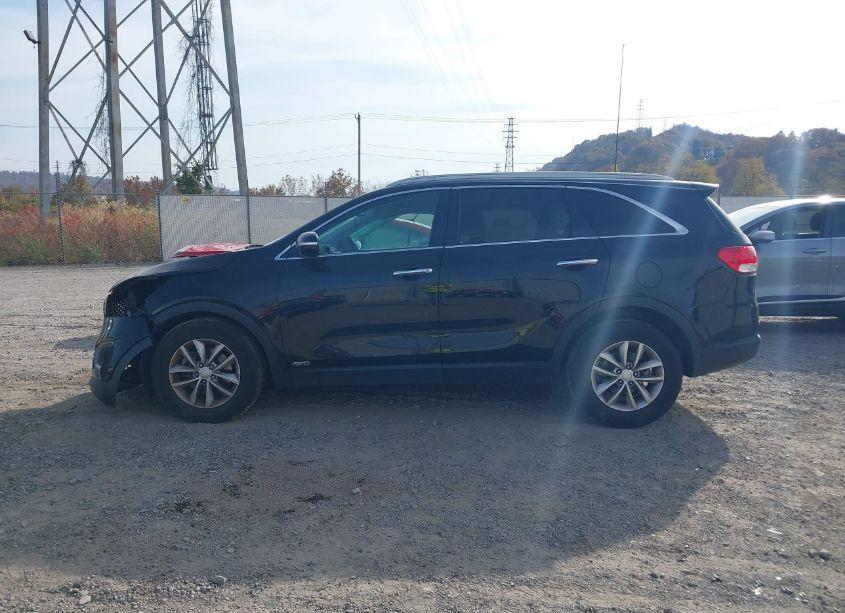 Photo 15 of 2016 Kia Sorento LX/L (VIN 5XYPGDA34GG047515)