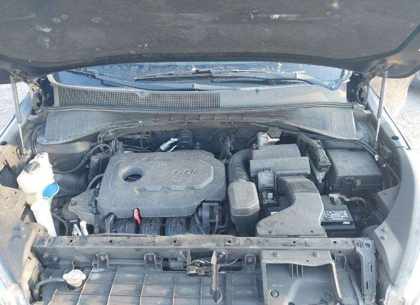 Photo 10 of 2016 Kia Sorento 2.4L LX (VIN 5XYPGDA34GG103727)