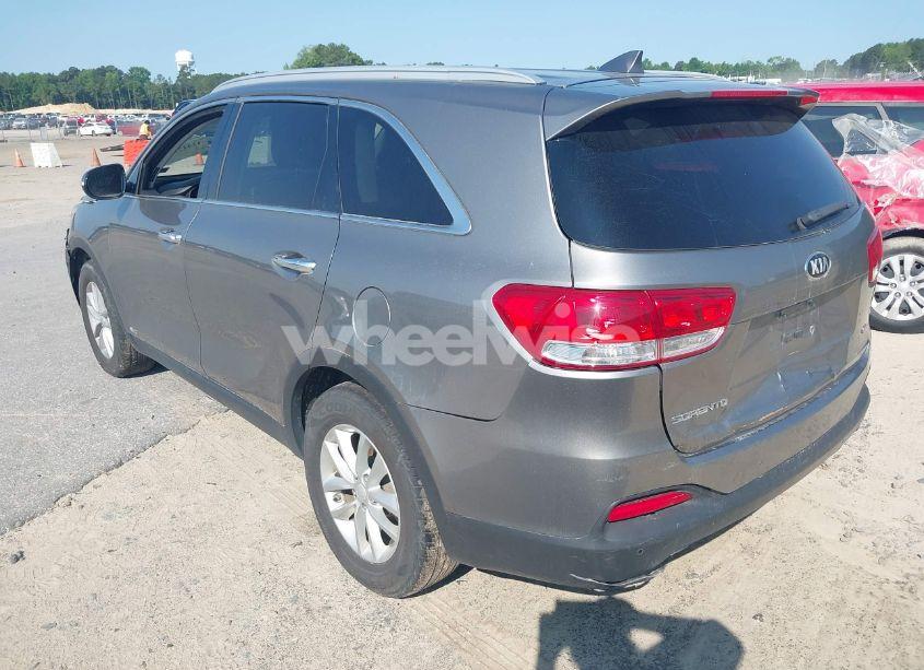 Photo 3 of 2016 Kia Sorento 2.4L LX (VIN 5XYPGDA34GG170537)