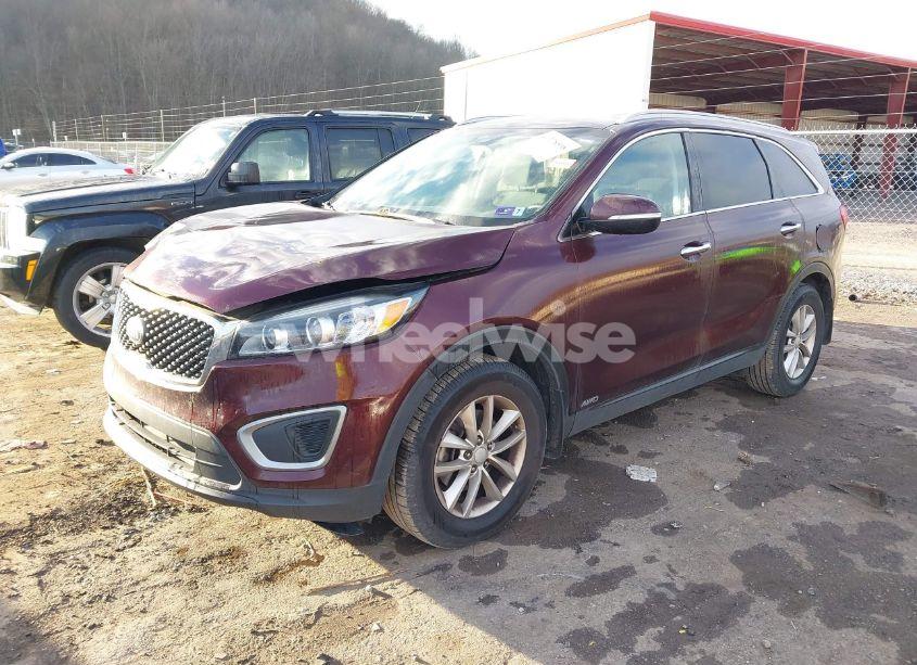 Photo 2 of 2017 Kia Sorento 2.4L LX (VIN 5XYPGDA34HG199893)