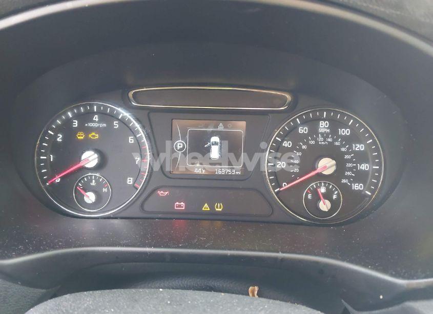 Photo 7 of 2017 Kia Sorento 2.4L LX (VIN 5XYPGDA34HG199893)