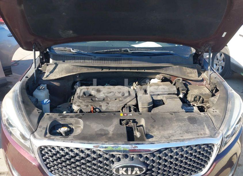 Photo 10 of 2017 Kia Sorento 2.4L LX (VIN 5XYPGDA34HG282918)