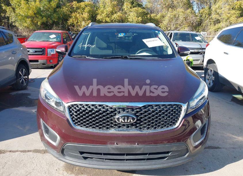 Photo 12 of 2017 Kia Sorento 2.4L LX (VIN 5XYPGDA34HG282918)