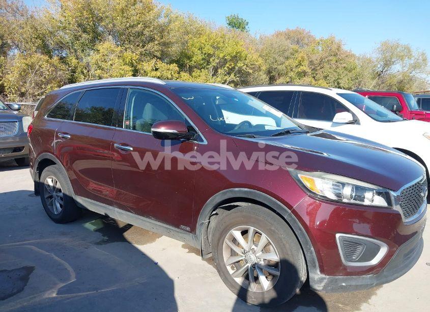 Photo 13 of 2017 Kia Sorento 2.4L LX (VIN 5XYPGDA34HG282918)