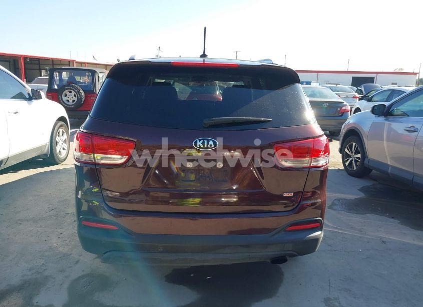 Photo 16 of 2017 Kia Sorento 2.4L LX (VIN 5XYPGDA34HG282918)