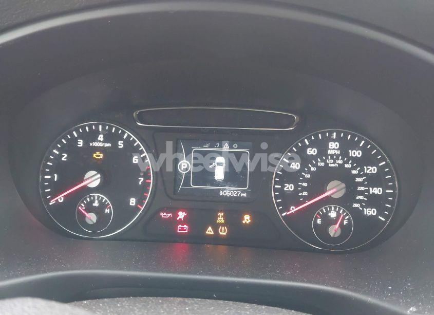 Photo 7 of 2018 Kia Sorento 2.4L LX (VIN 5XYPGDA34JG423007)