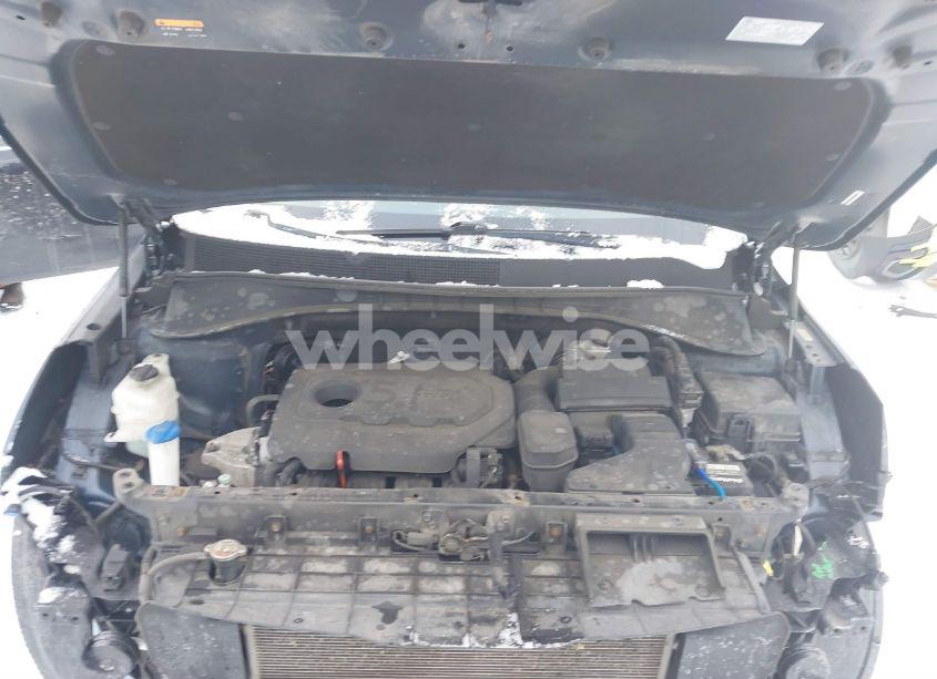 Photo 10 of 2016 Kia Sorento 2.4L LX (VIN 5XYPGDA35GG016029)