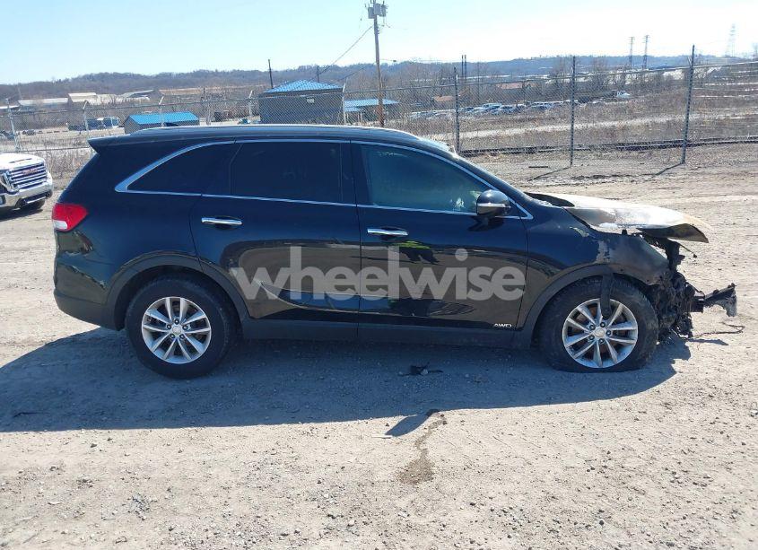 Photo 13 of 2016 Kia Sorento 2.4L LX (VIN 5XYPGDA35GG055431)