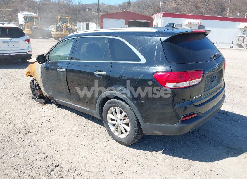 Photo 3 of 2016 Kia Sorento 2.4L LX (VIN 5XYPGDA35GG055431)