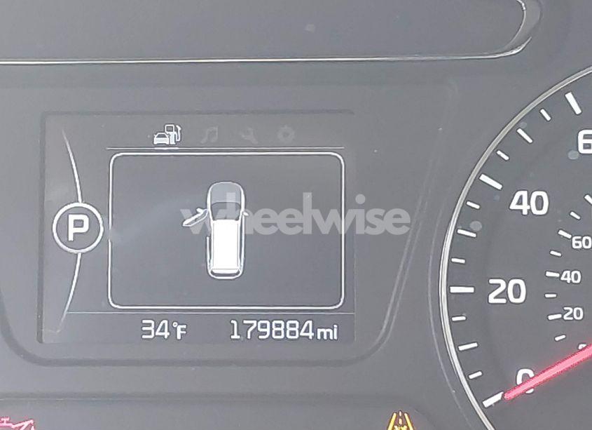 Photo 15 of 2016 Kia Sorento 2.4L LX (VIN 5XYPGDA35GG061424)