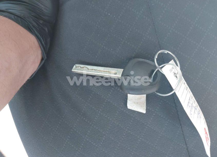 Photo 11 of 2016 Kia Sorento 2.4L LX (VIN 5XYPGDA35GG105972)