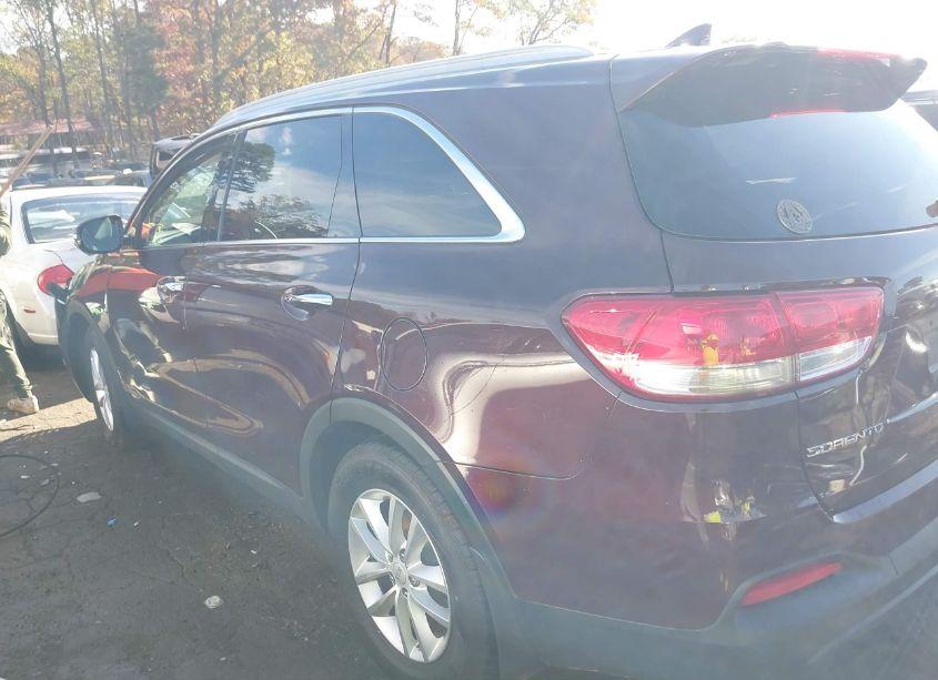 Photo 13 of 2017 Kia Sorento 2.4L LX (VIN 5XYPGDA35HG236207)