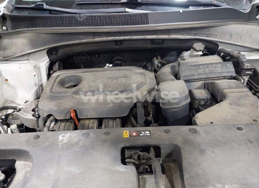 Photo 10 of 2017 Kia Sorento 2.4L LX (VIN 5XYPGDA35HG243965)