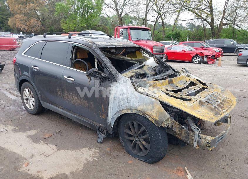 2018 Kia Sorento 2.4L LX (VIN 5XYPGDA35JG341271) main photo