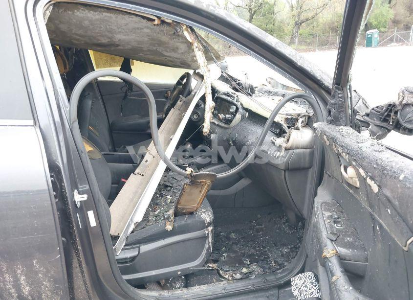 Photo 5 of 2018 Kia Sorento 2.4L LX (VIN 5XYPGDA35JG341271)