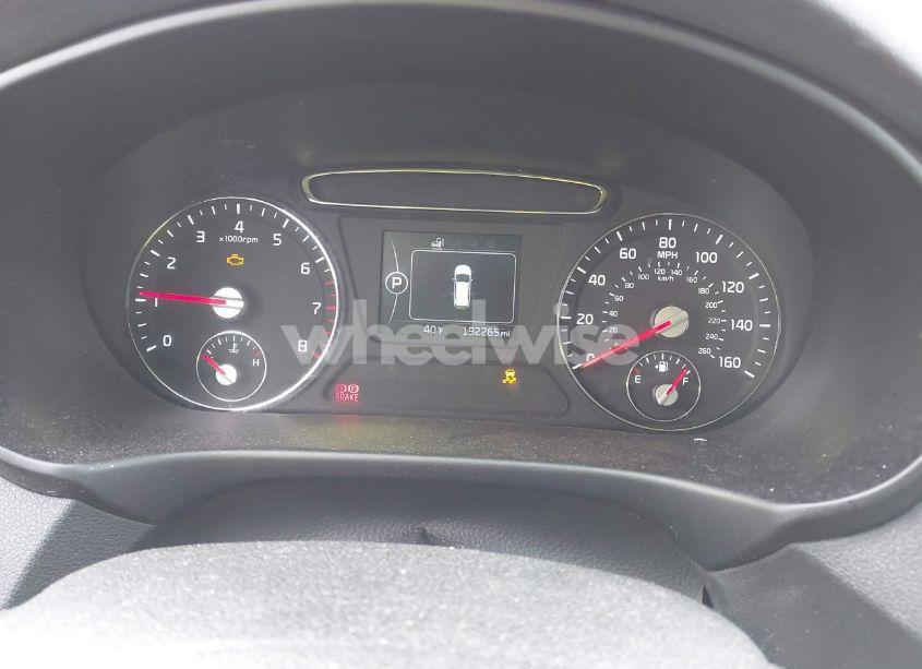 Photo 7 of 2018 Kia Sorento 2.4L LX (VIN 5XYPGDA35JG364369)