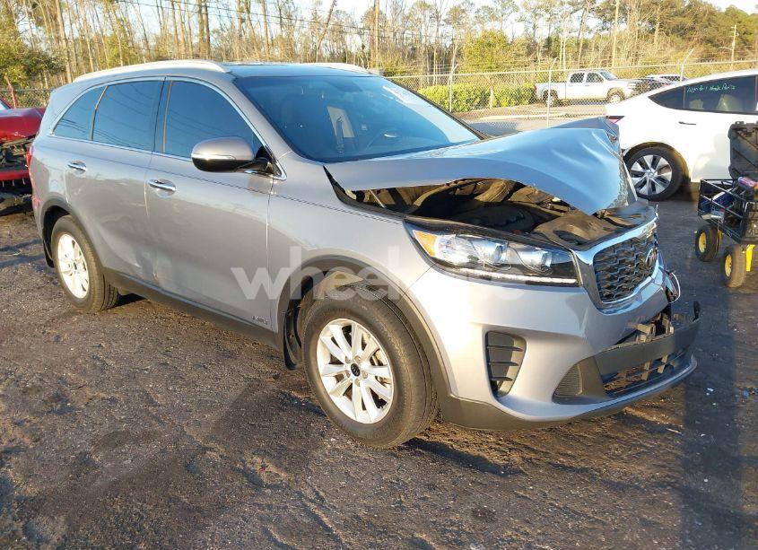 2019 Kia Sorento 2.4L LX (VIN 5XYPGDA35KG602321) main photo