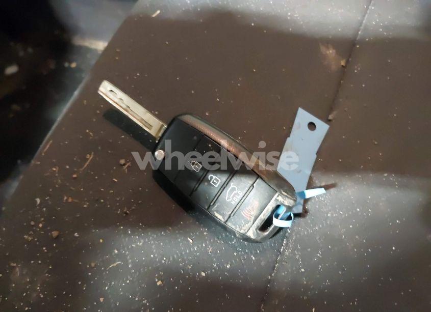 Photo 11 of 2020 Kia Sorento 2.4L LX (VIN 5XYPGDA35LG678008)