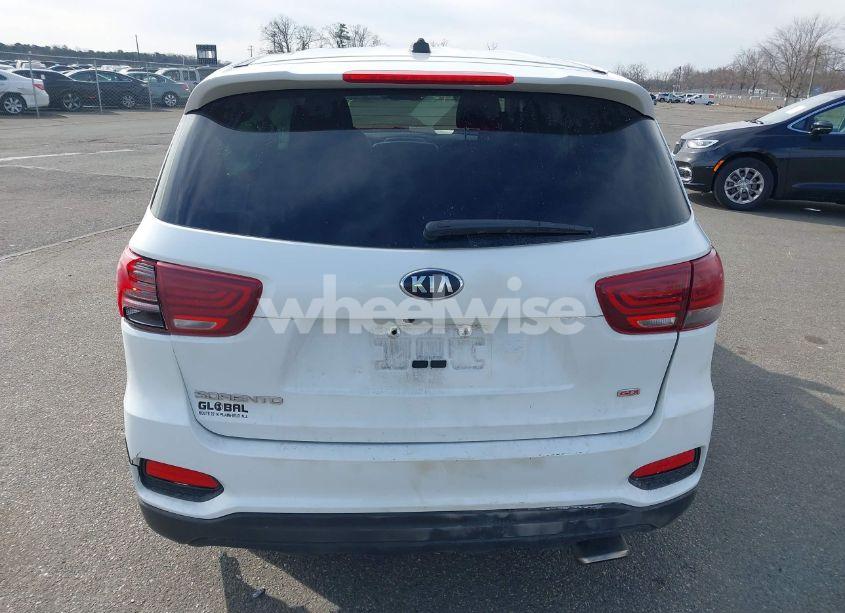 Photo 16 of 2020 Kia Sorento 2.4L LX (VIN 5XYPGDA35LG678820)
