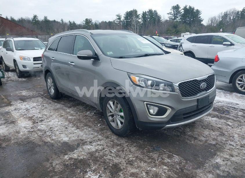 2016 Kia Sorento 2.4L LX (VIN 5XYPGDA36GG038315) main photo