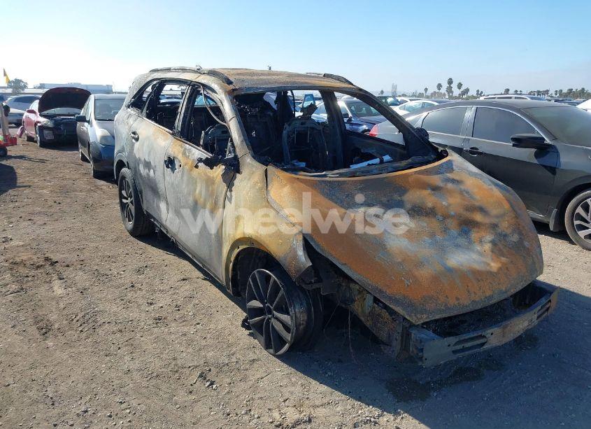 2016 Kia Sorento LX/L (VIN 5XYPGDA36GG048696) main photo