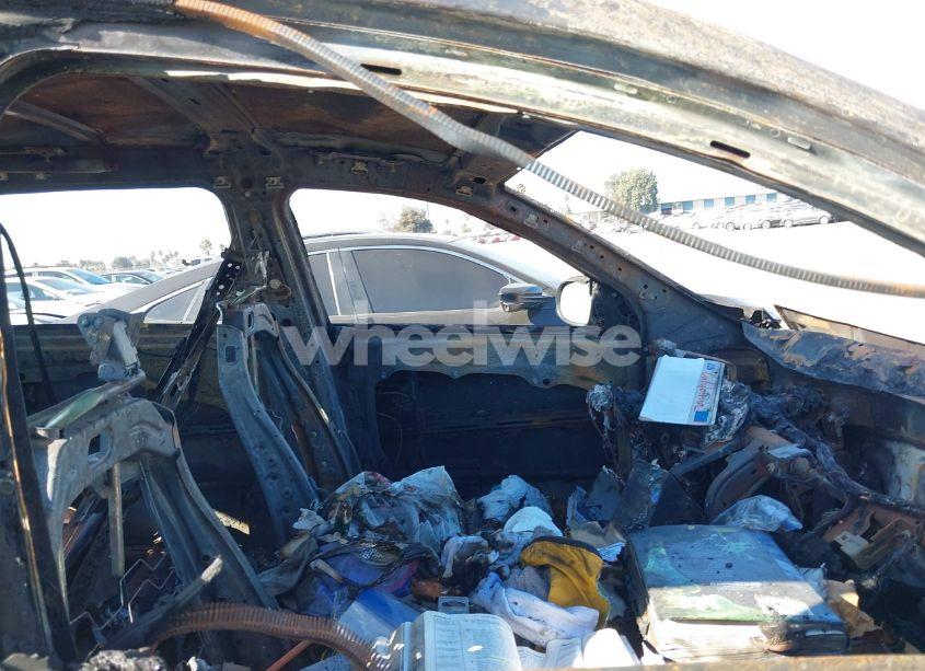 Photo 5 of 2016 Kia Sorento LX/L (VIN 5XYPGDA36GG048696)