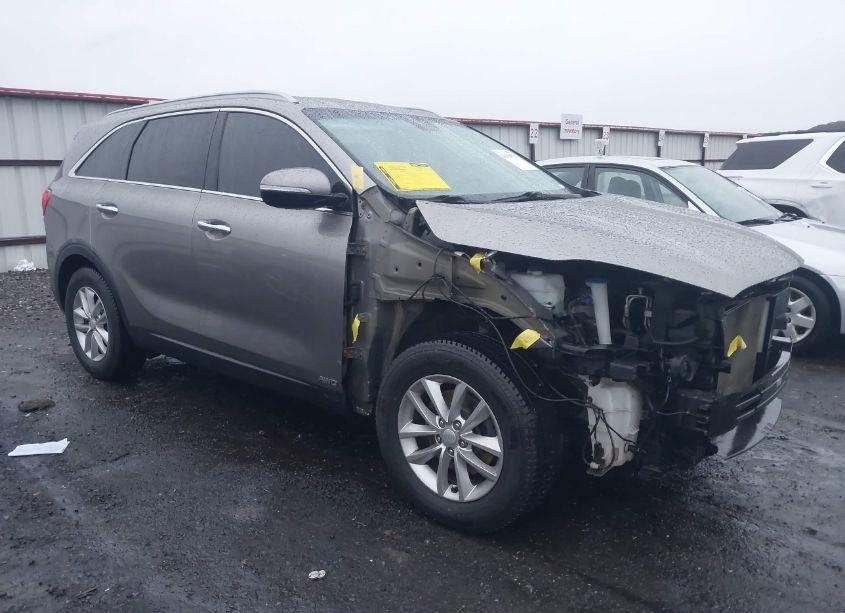 2016 Kia Sorento 2.4L LX (VIN 5XYPGDA36GG050853) main photo