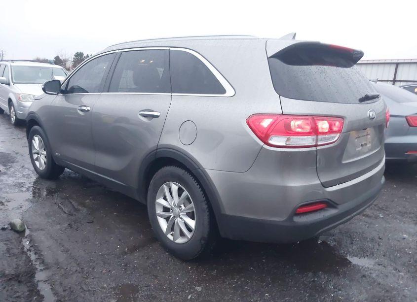 Photo 3 of 2016 Kia Sorento 2.4L LX (VIN 5XYPGDA36GG050853)