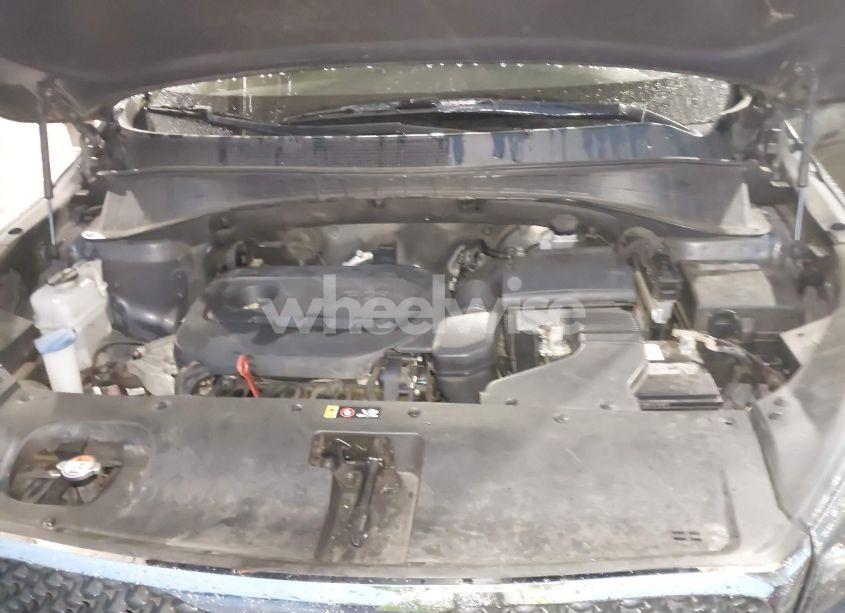 Photo 10 of 2016 Kia Sorento 2.4L LX (VIN 5XYPGDA36GG112848)