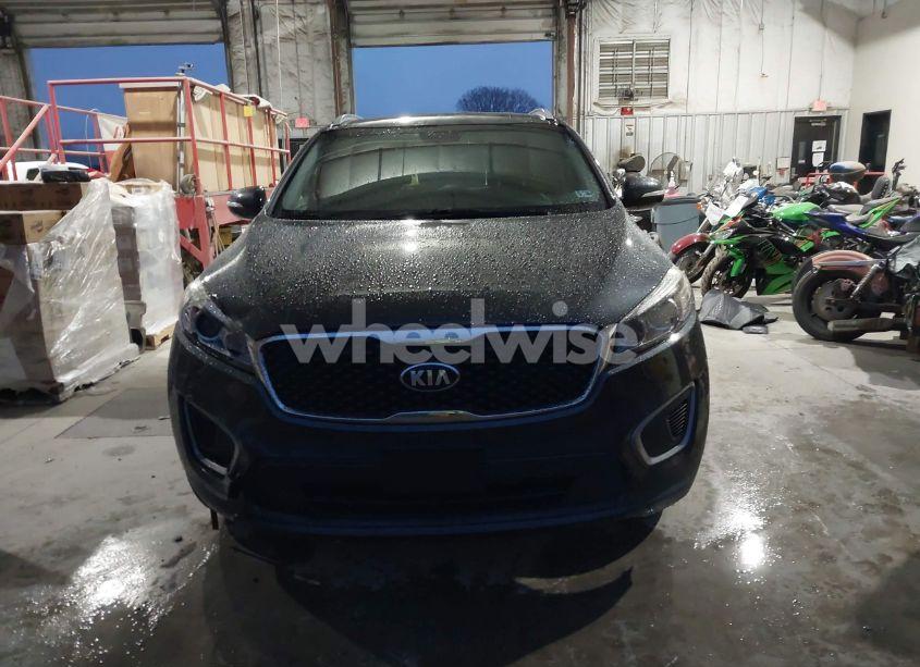 Photo 12 of 2016 Kia Sorento 2.4L LX (VIN 5XYPGDA36GG112848)