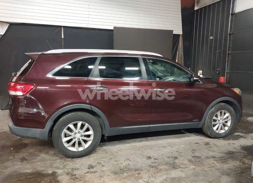 Photo 13 of 2016 Kia Sorento 2.4L LX (VIN 5XYPGDA36GG128645)
