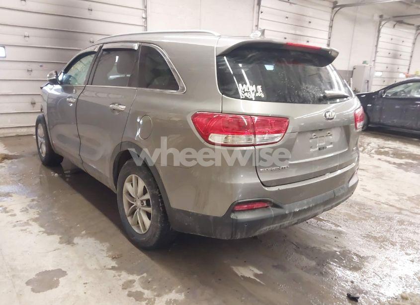 Photo 3 of 2017 Kia Sorento 2.4L LX (VIN 5XYPGDA36HG199989)