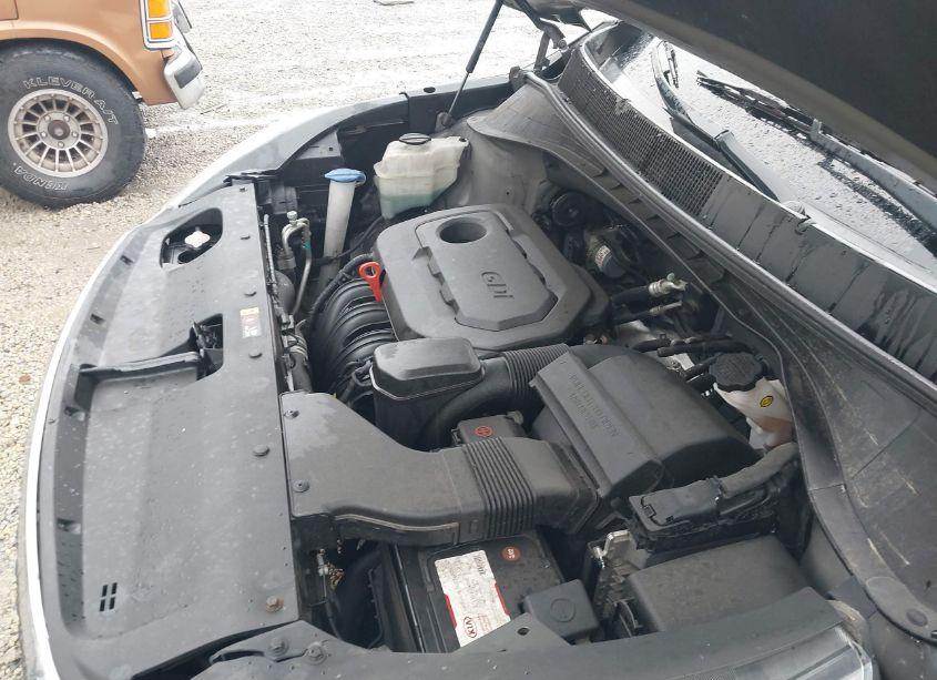 Photo 10 of 2017 Kia Sorento 2.4L LX (VIN 5XYPGDA36HG229315)